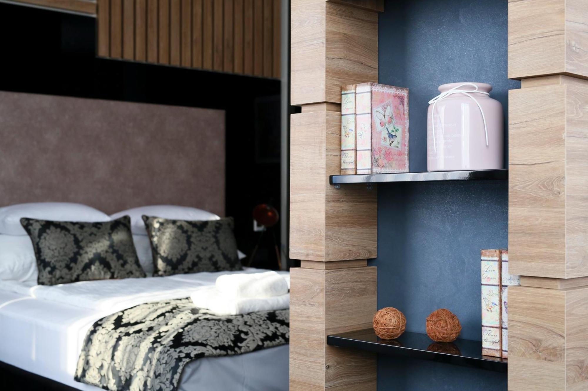 זניקה Carpe Diem Boutique Hotel מראה חיצוני תמונה