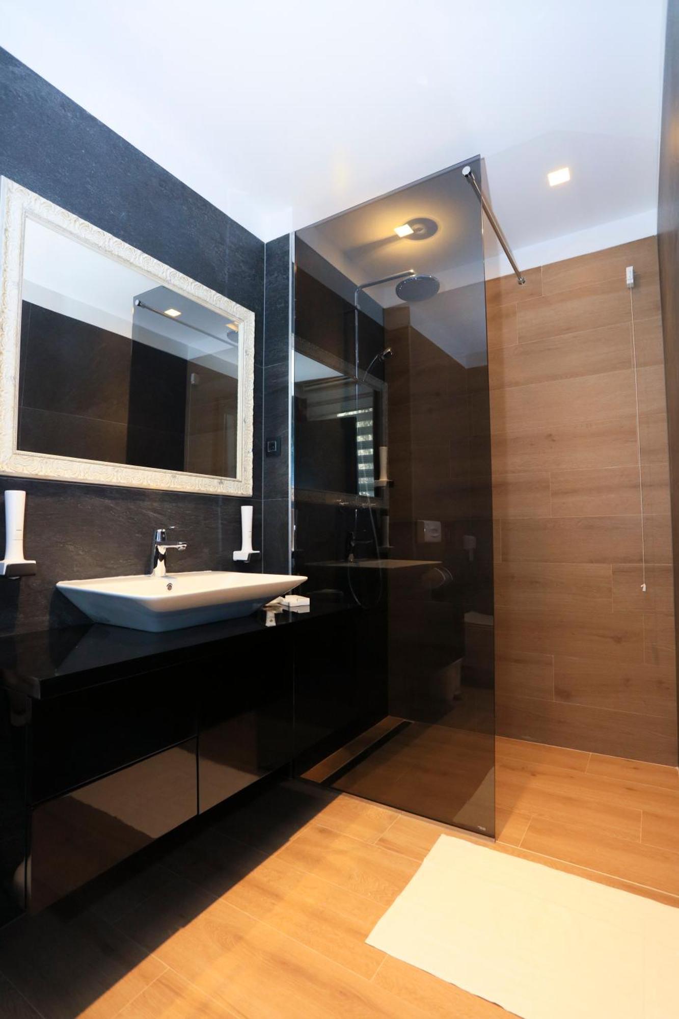 זניקה Carpe Diem Boutique Hotel מראה חיצוני תמונה