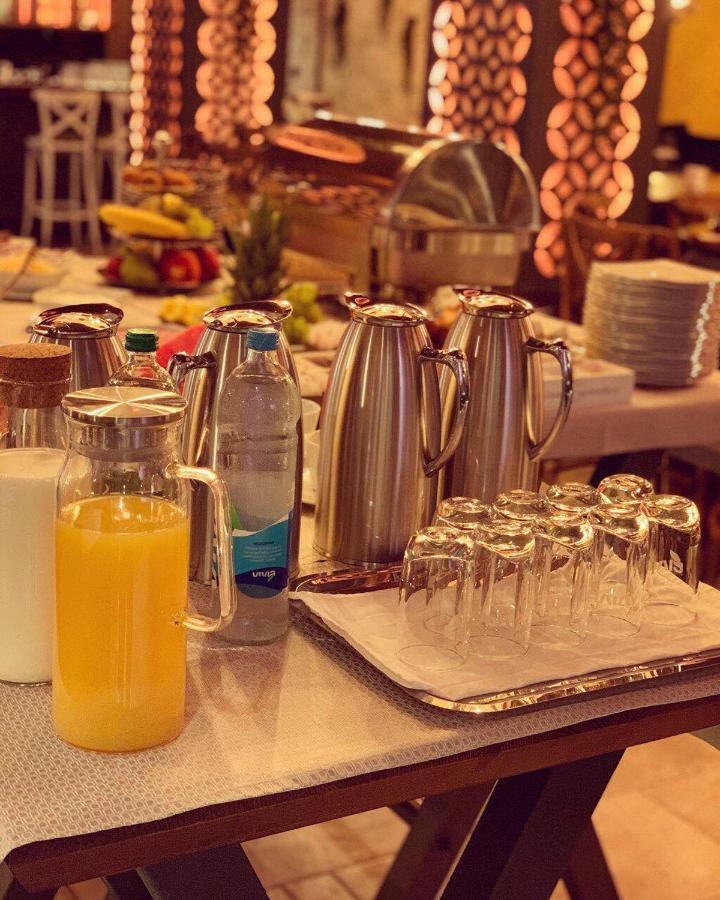 זניקה Carpe Diem Boutique Hotel מראה חיצוני תמונה