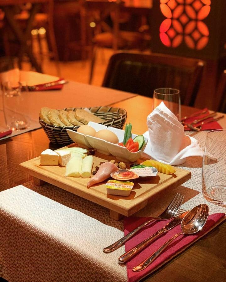 זניקה Carpe Diem Boutique Hotel מראה חיצוני תמונה