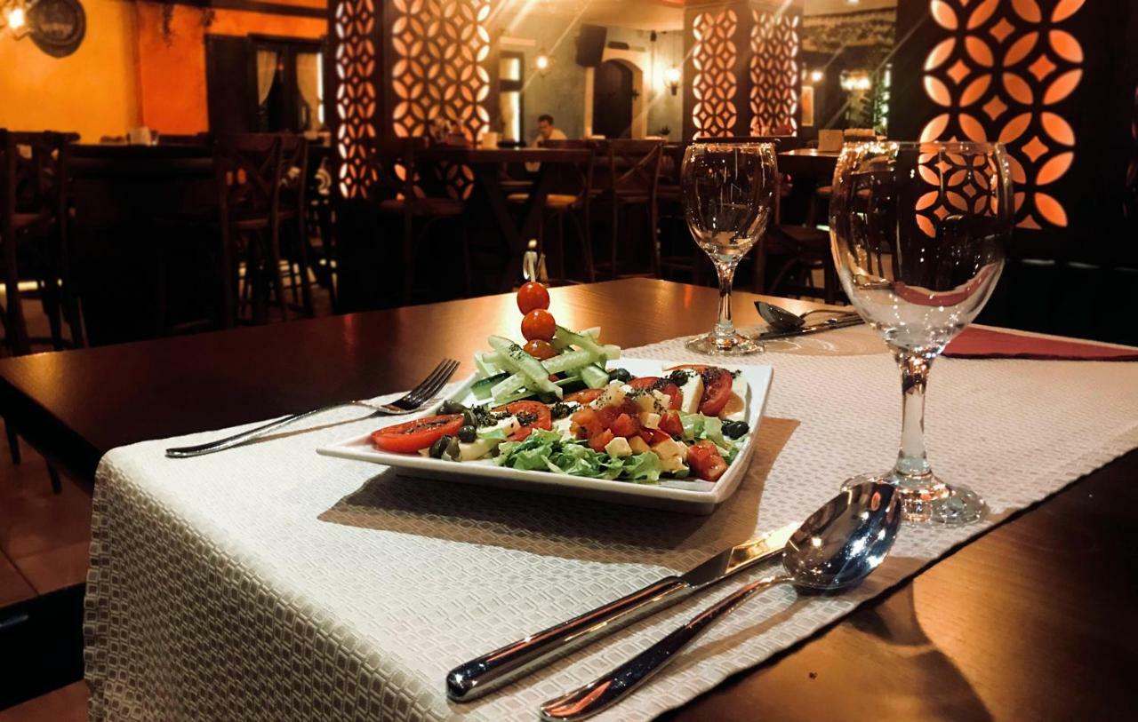 זניקה Carpe Diem Boutique Hotel מראה חיצוני תמונה